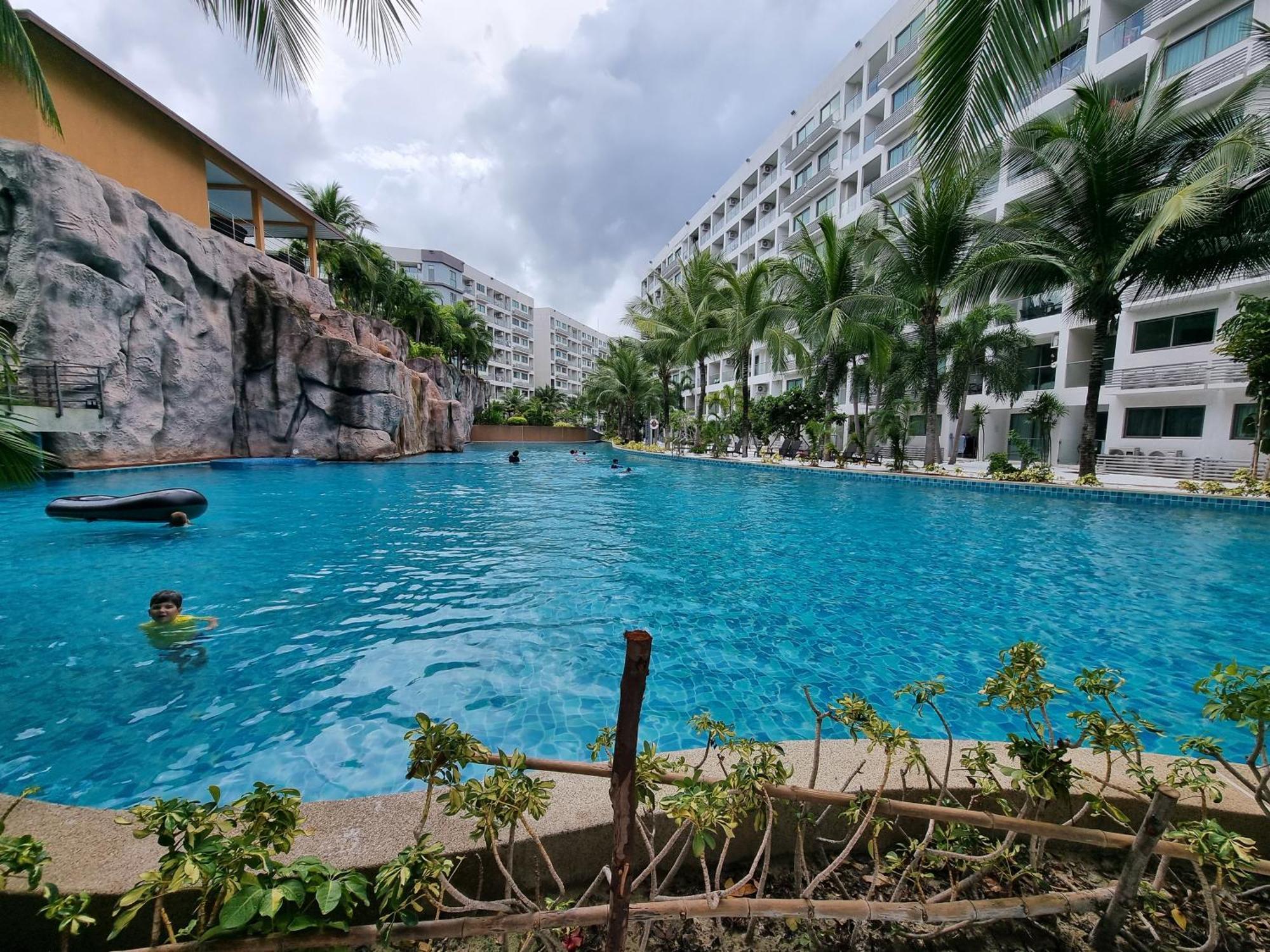 Laguna Beach Condo Resort 3 Maldives Pattaya Pool View ลากูน่า บีช คอนโด รีสอร์ต 3 พัทยา Jomtien Beach Exterior foto