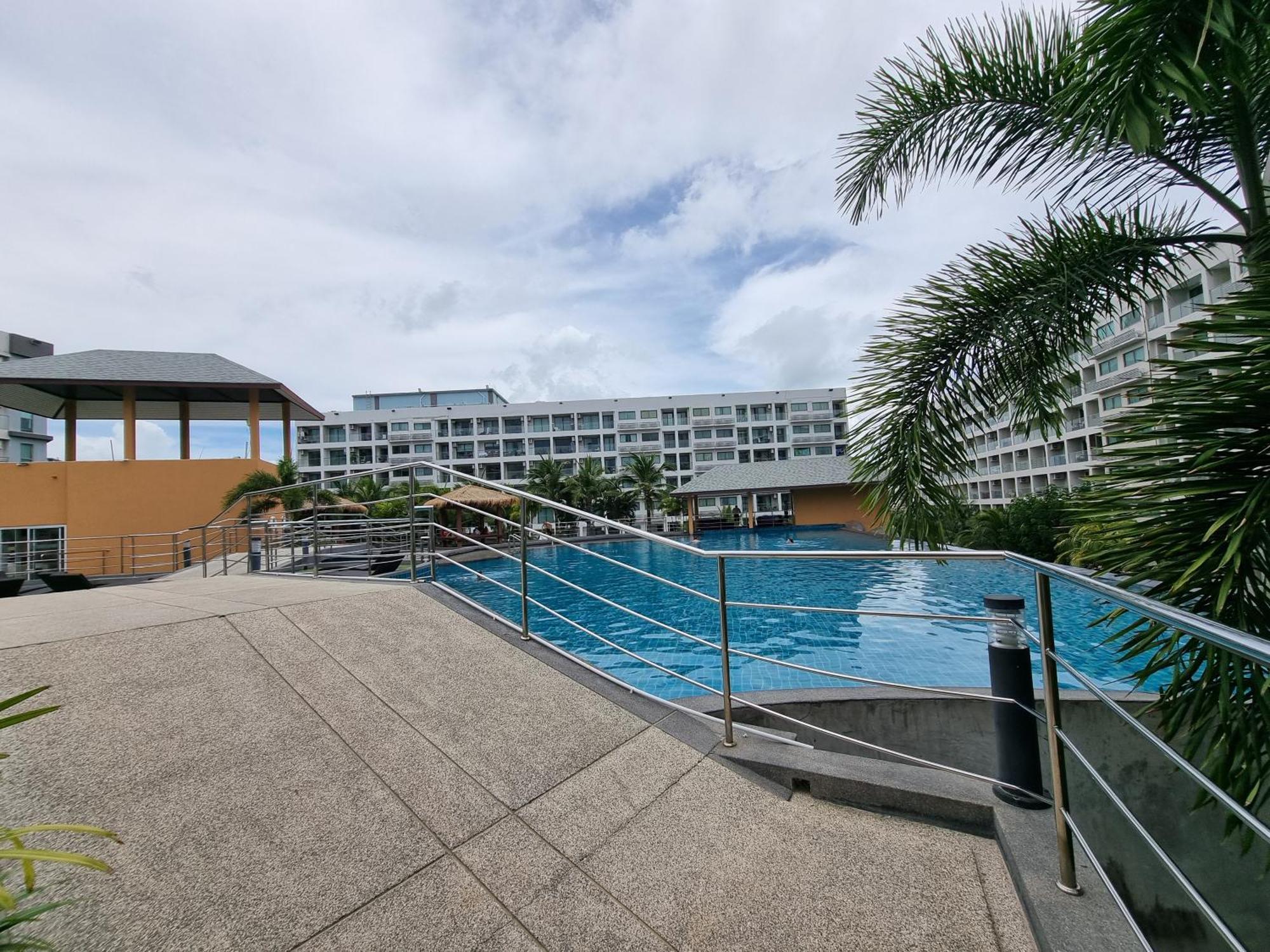 Laguna Beach Condo Resort 3 Maldives Pattaya Pool View ลากูน่า บีช คอนโด รีสอร์ต 3 พัทยา Jomtien Beach Exterior foto